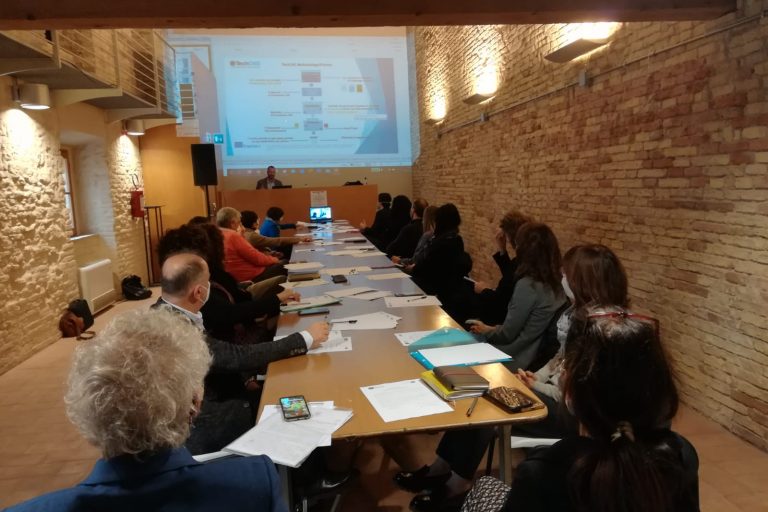 Tavola Rotonda sull'orientamento professionale nel territorio marchigiano